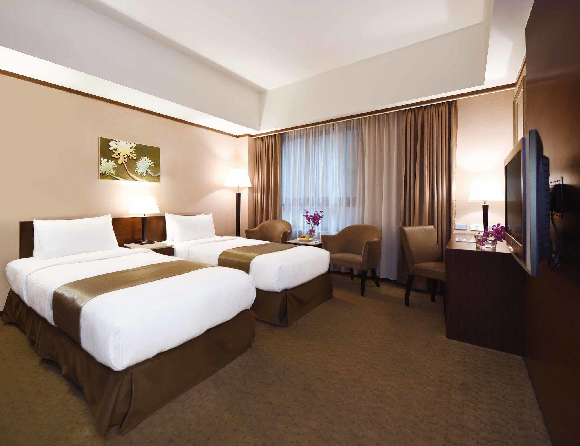 Fullon Hotel Sanyin Sanxia Extérieur photo