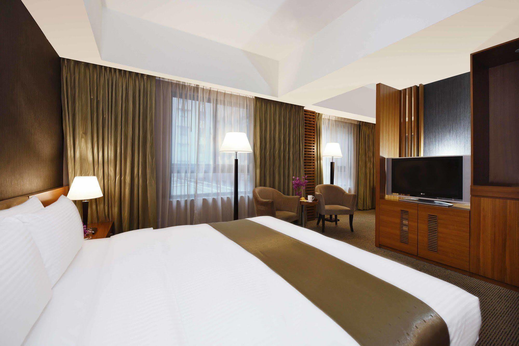 Fullon Hotel Sanyin Sanxia Extérieur photo