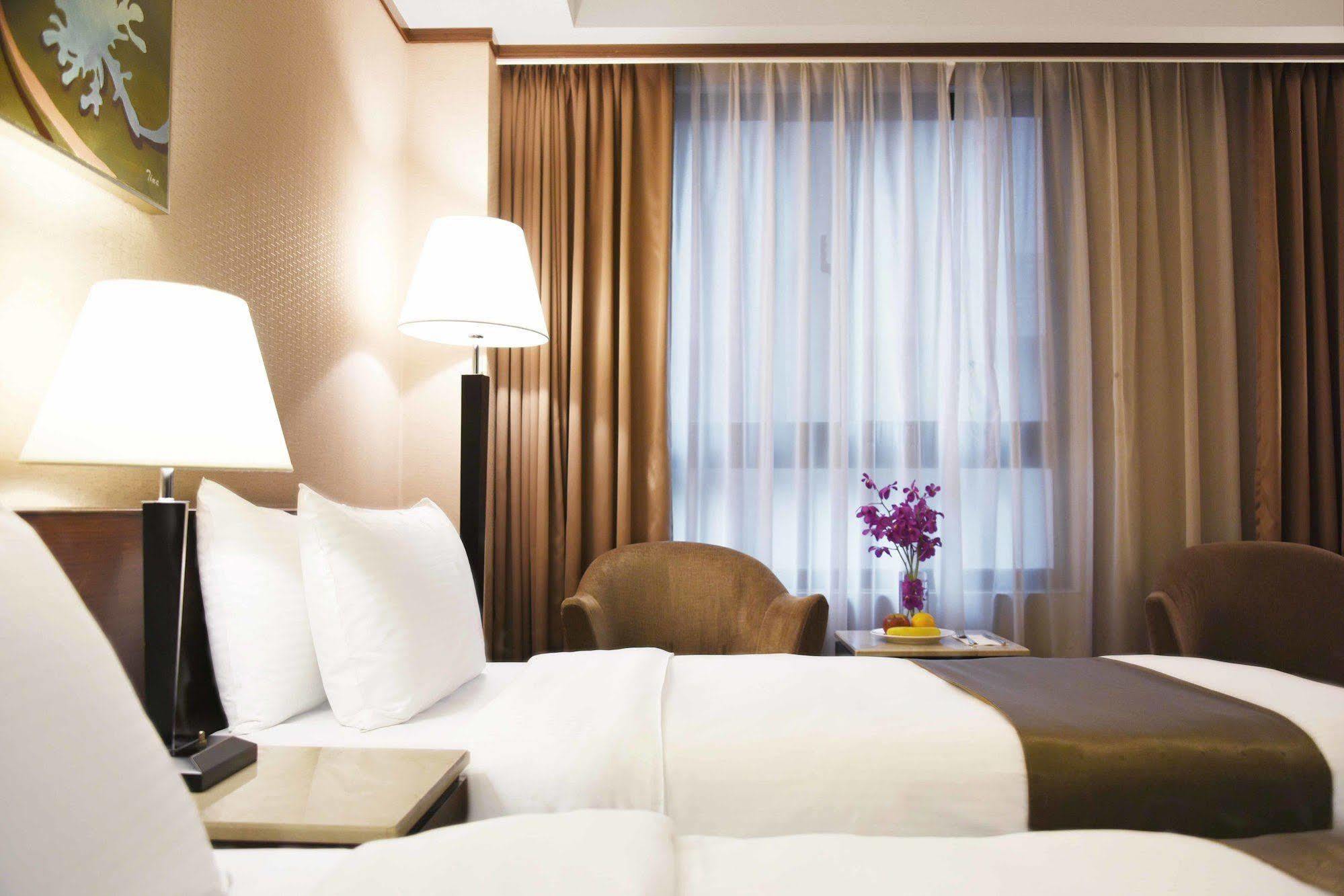 Fullon Hotel Sanyin Sanxia Extérieur photo